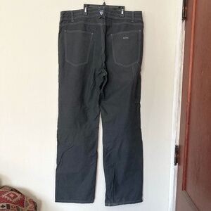 KUHL Men's Pant 42W x 32L Gray Khaki Pants